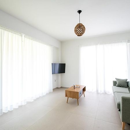 Ennea Suites-Earth Suite Flámbouras Esterno foto